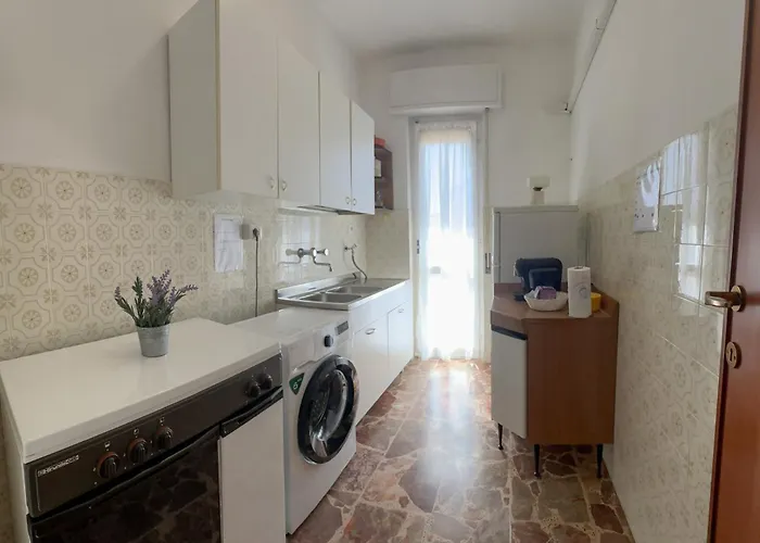 A Due Passi Dal Mare Seppia Appartement